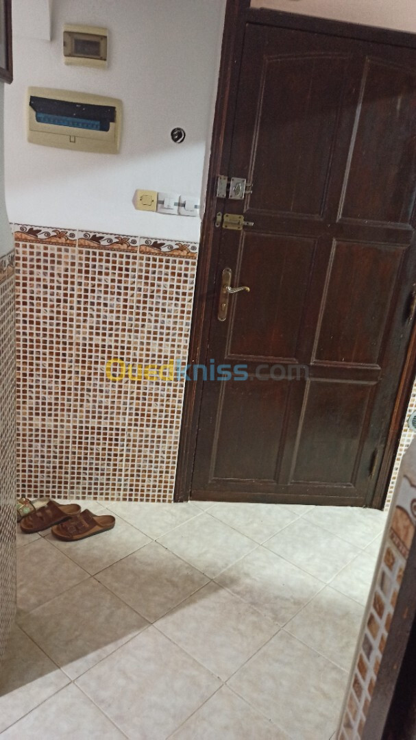 Location Appartement F2 Alger El marsa