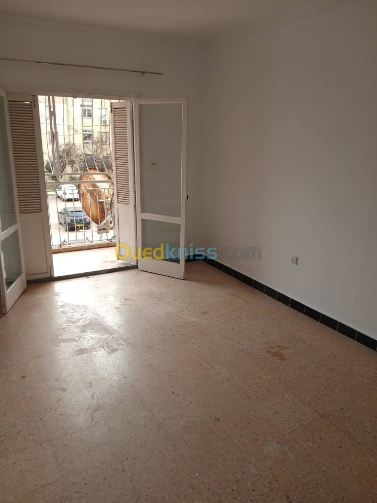 Location Appartement F4 Boumerdès Boumerdes