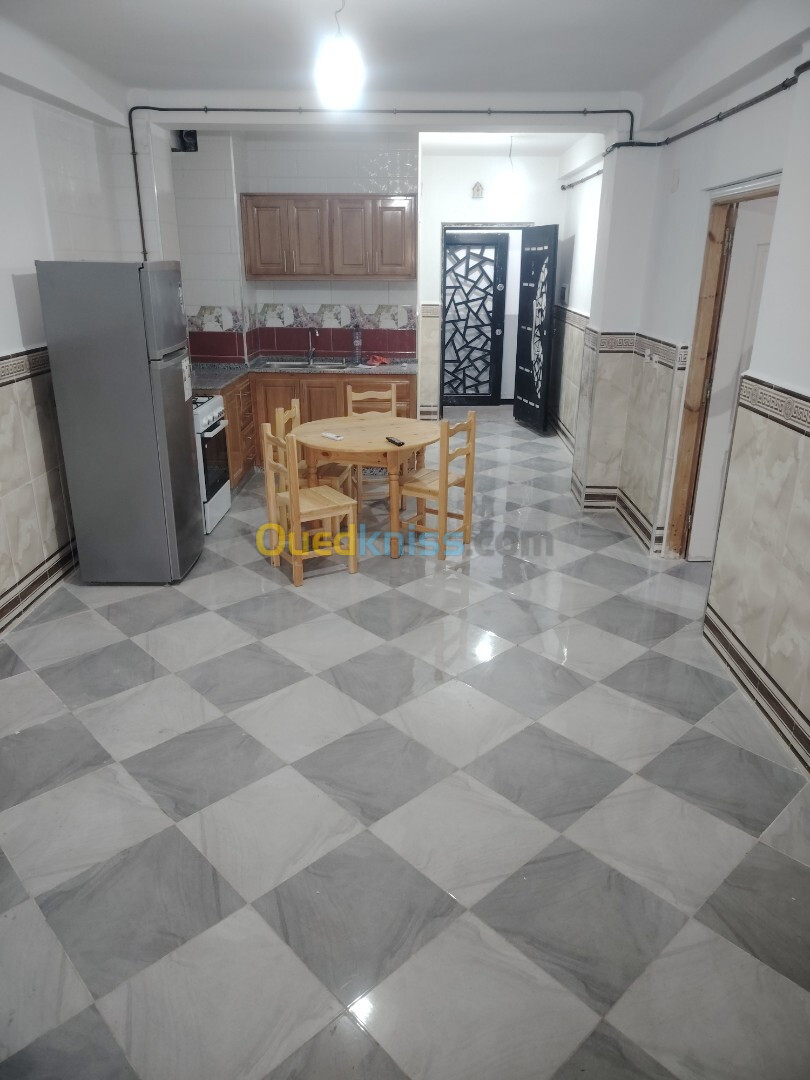 Location Appartement F2 Boumerdès Corso