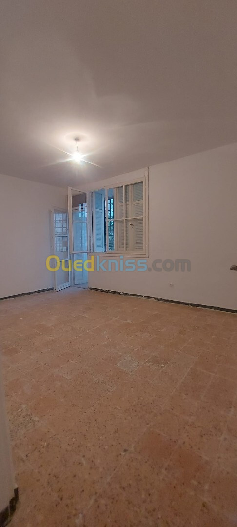 Location Appartement F3 Annaba Annaba