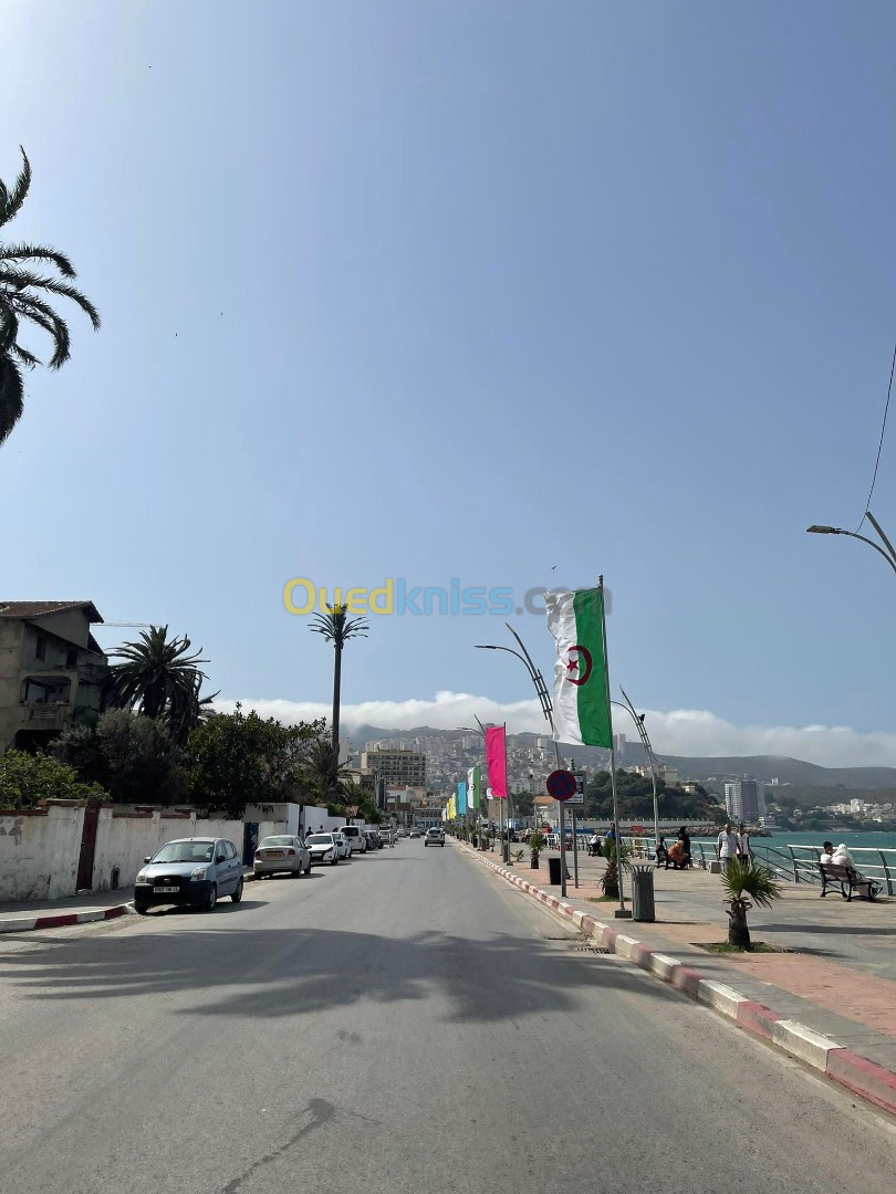 Location Local Annaba Annaba