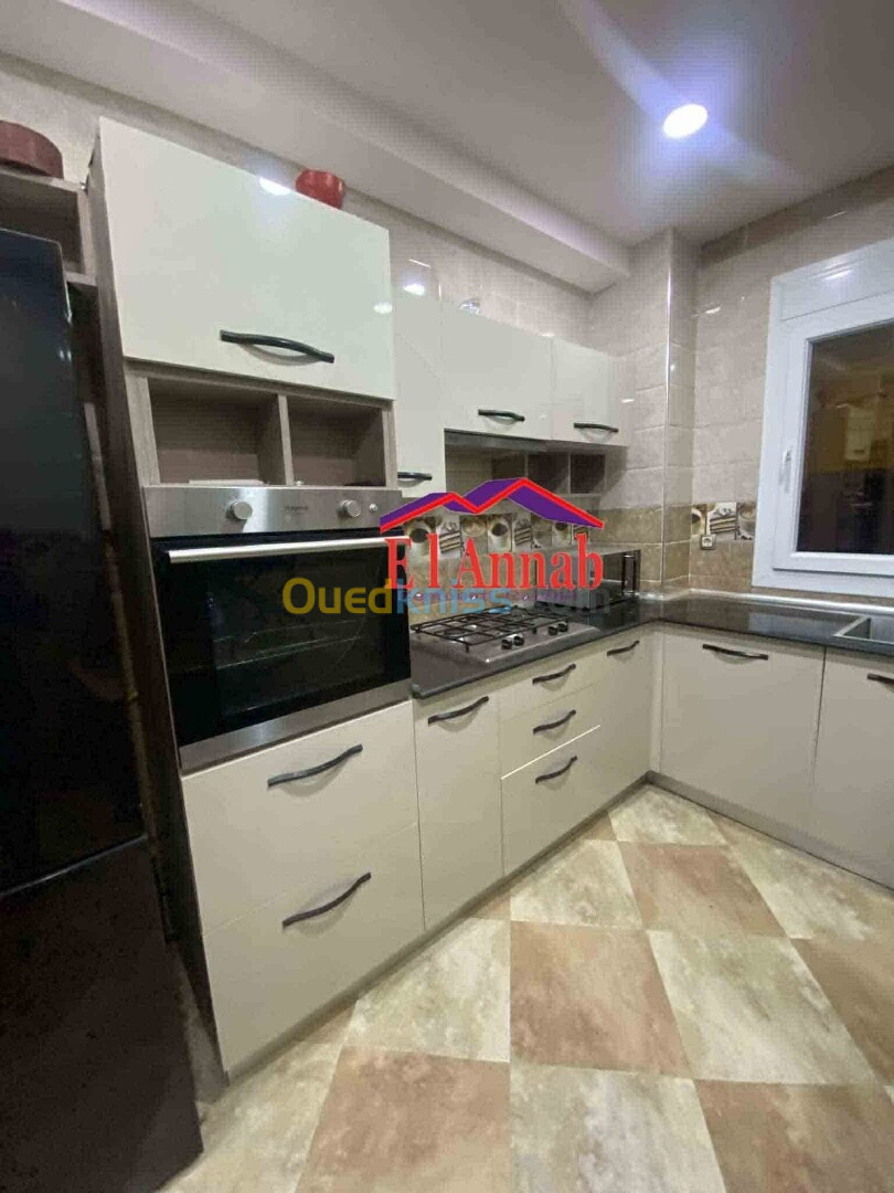 Location Appartement F4 Annaba Annaba