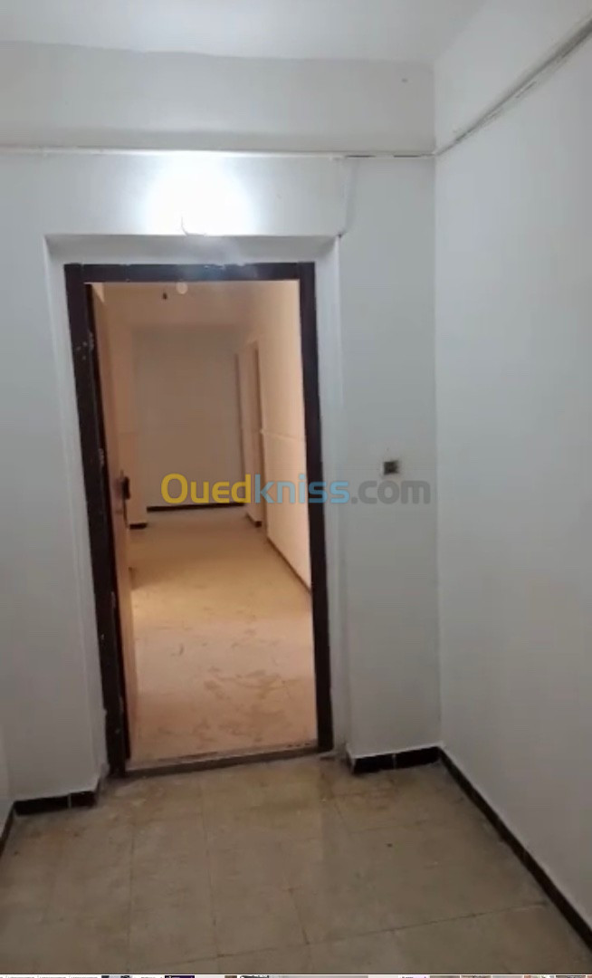 Vente Appartement F4 Annaba Annaba