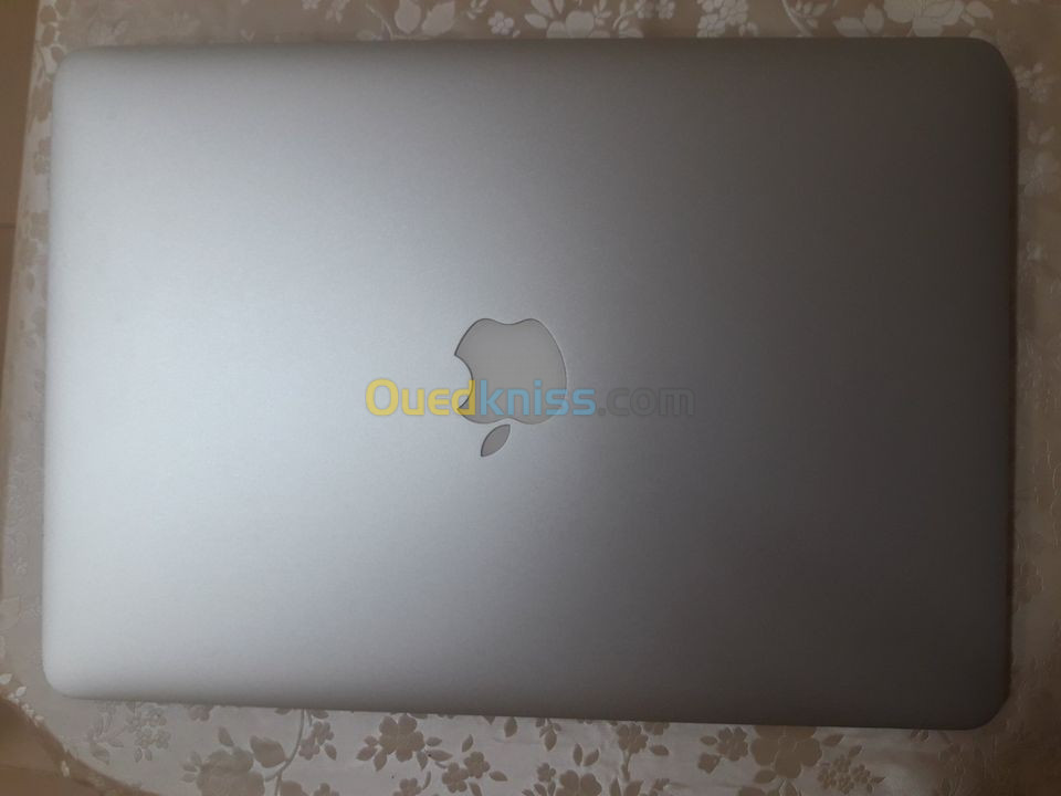 MACBOOK AIR A1466 EMC 2632