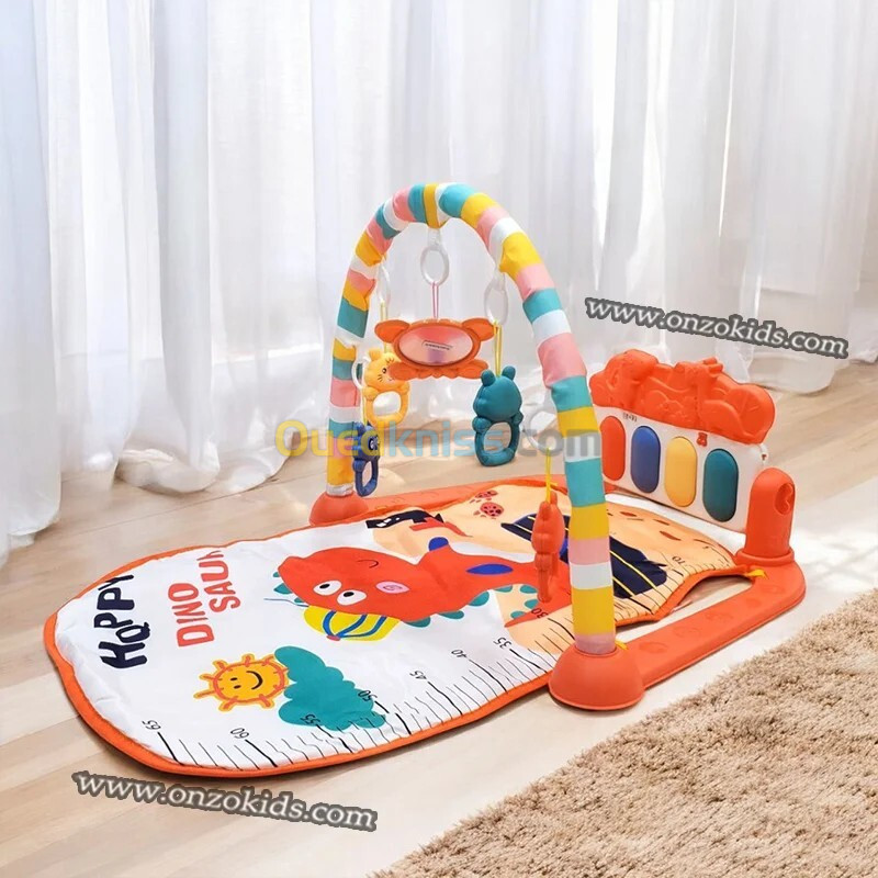 Tapis d'éveil avec piano et jouets pour bébé