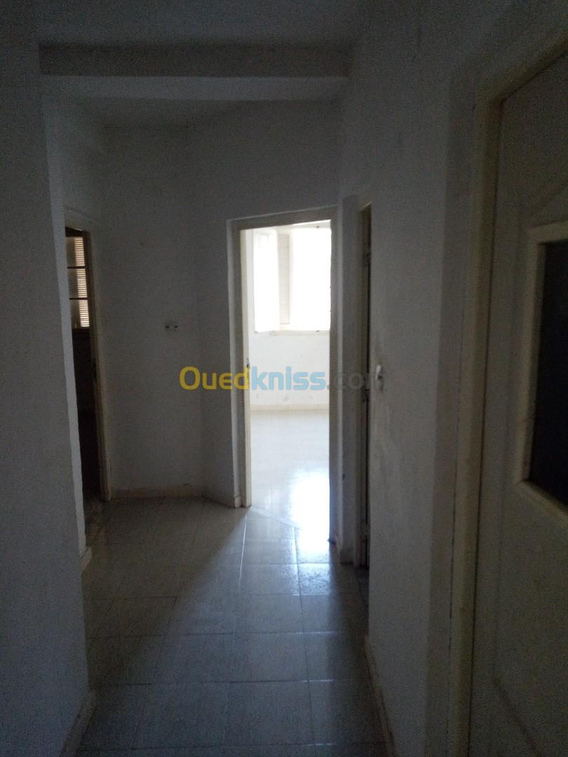 Vente Appartement F3 Khenchela Khenchela