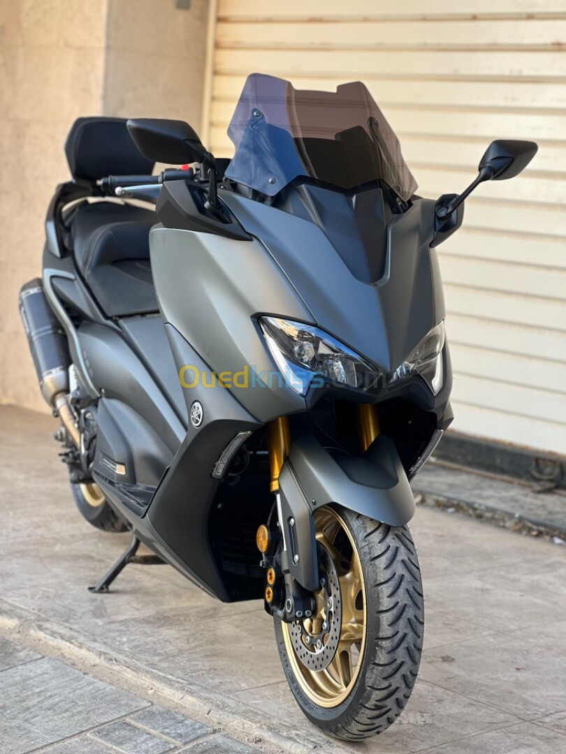 Yamaha Tmax 560 2022