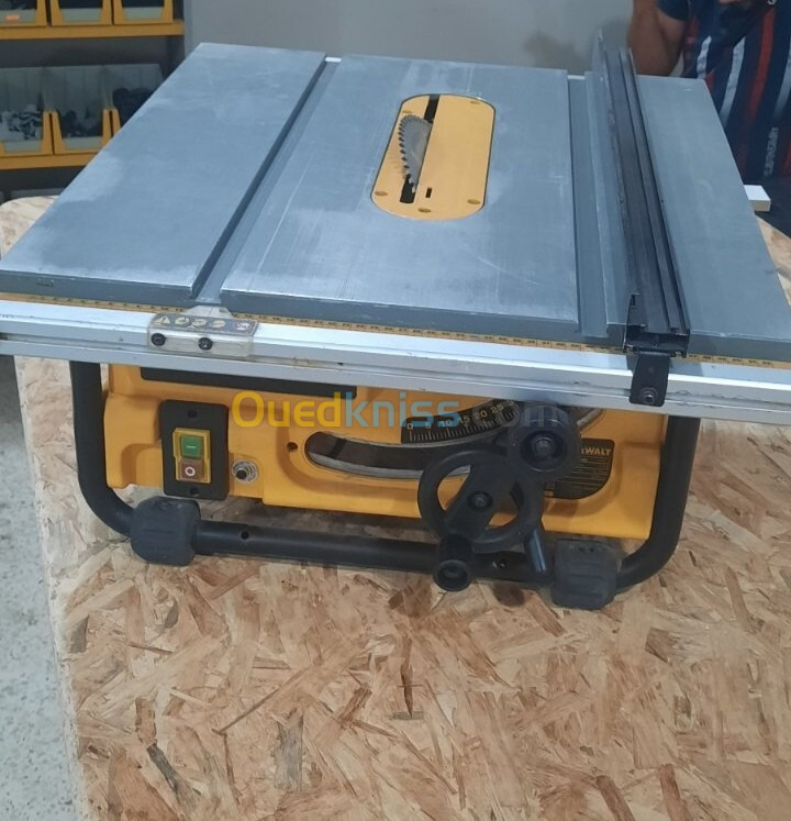 Dewalt scie atabl modification gide