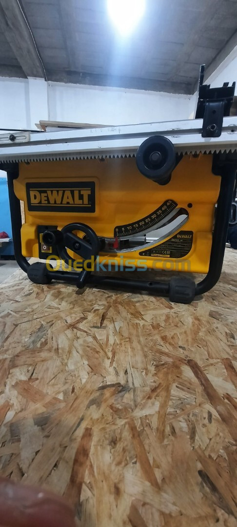 Dewalt scie atabl modification gide