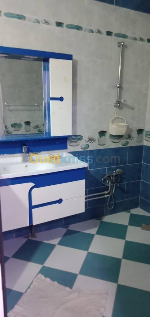 Location vacances Appartement F4 Mostaganem Mostaganem