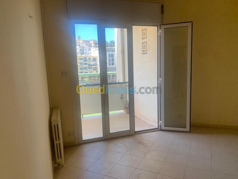 Location Appartement F3 Alger Hydra