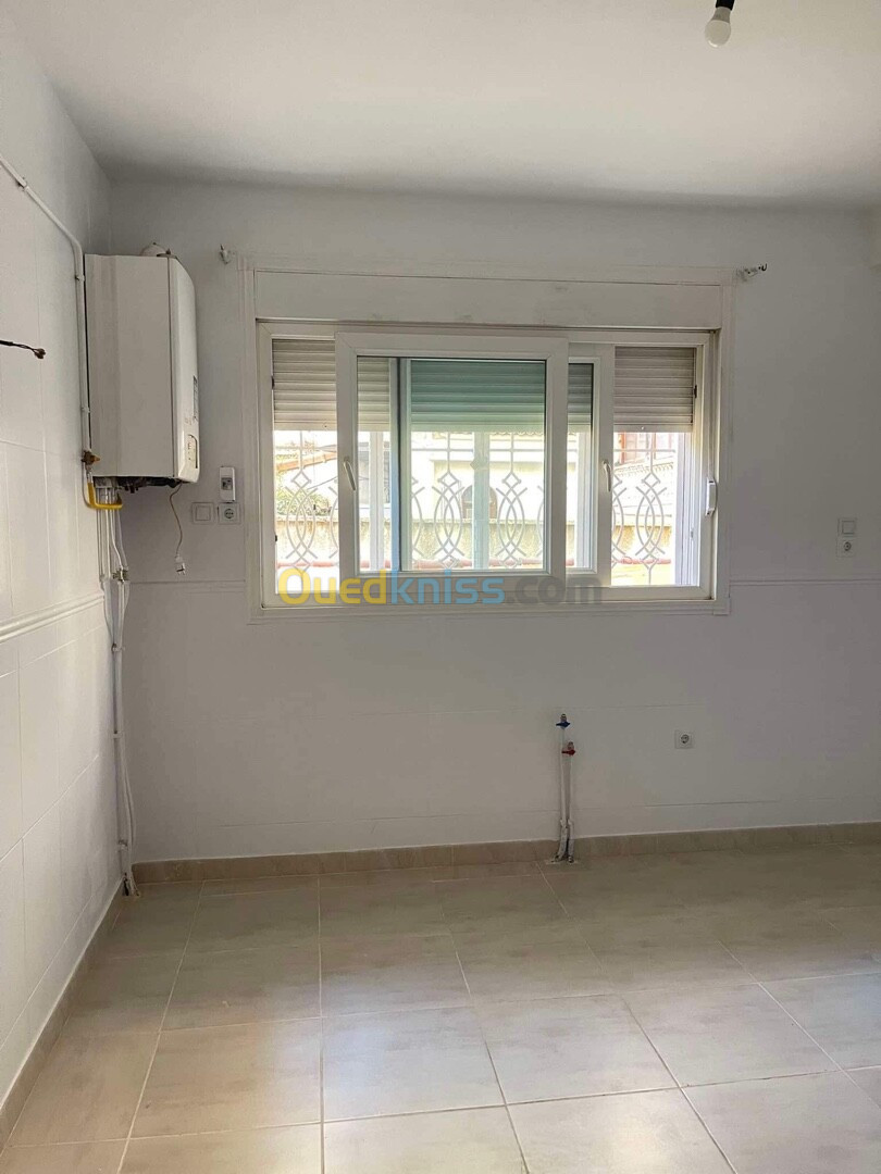 Vente Appartement F3 Alger Dely brahim