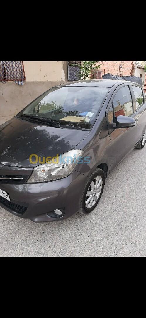 Toyota Yaris 2013 