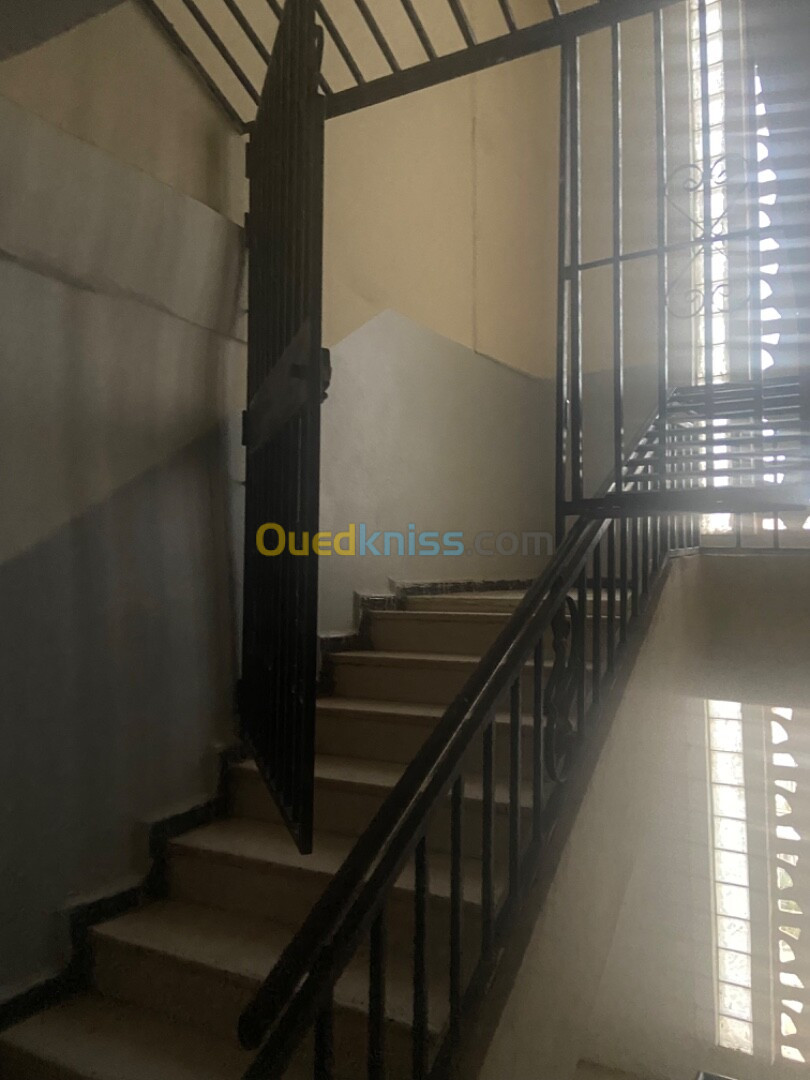 Vente Appartement F4 Guelma Guelma