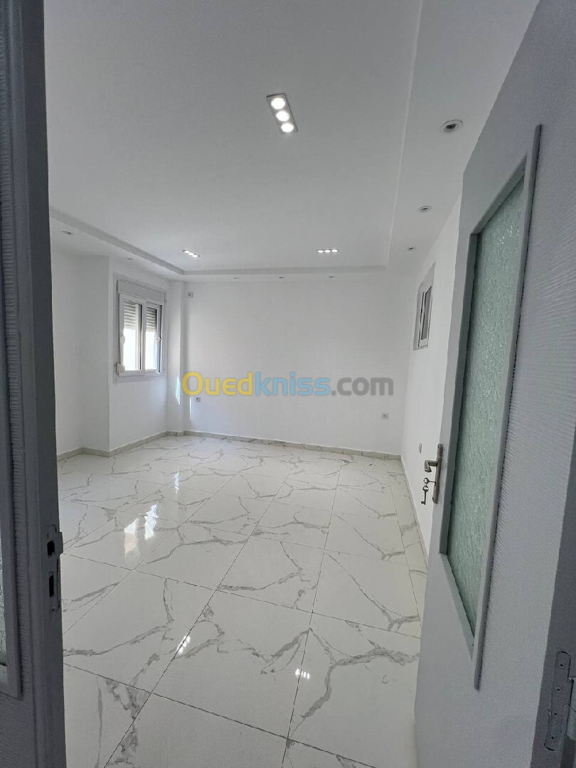 Vente Appartement F4 Alger Bordj el kiffan