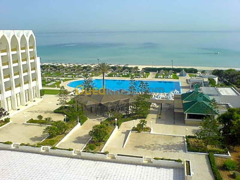 TUNISIE monastir Par Bus Voyage organisée  dzd hotel  Amir palace Monastir 4* 6jour 5nuit 