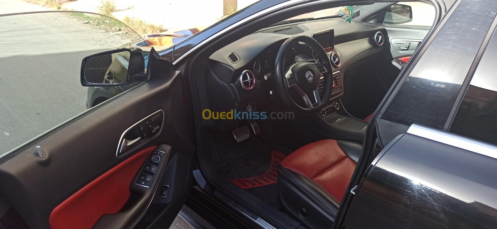 Mercedes CLA 2015  Coupé Edition One