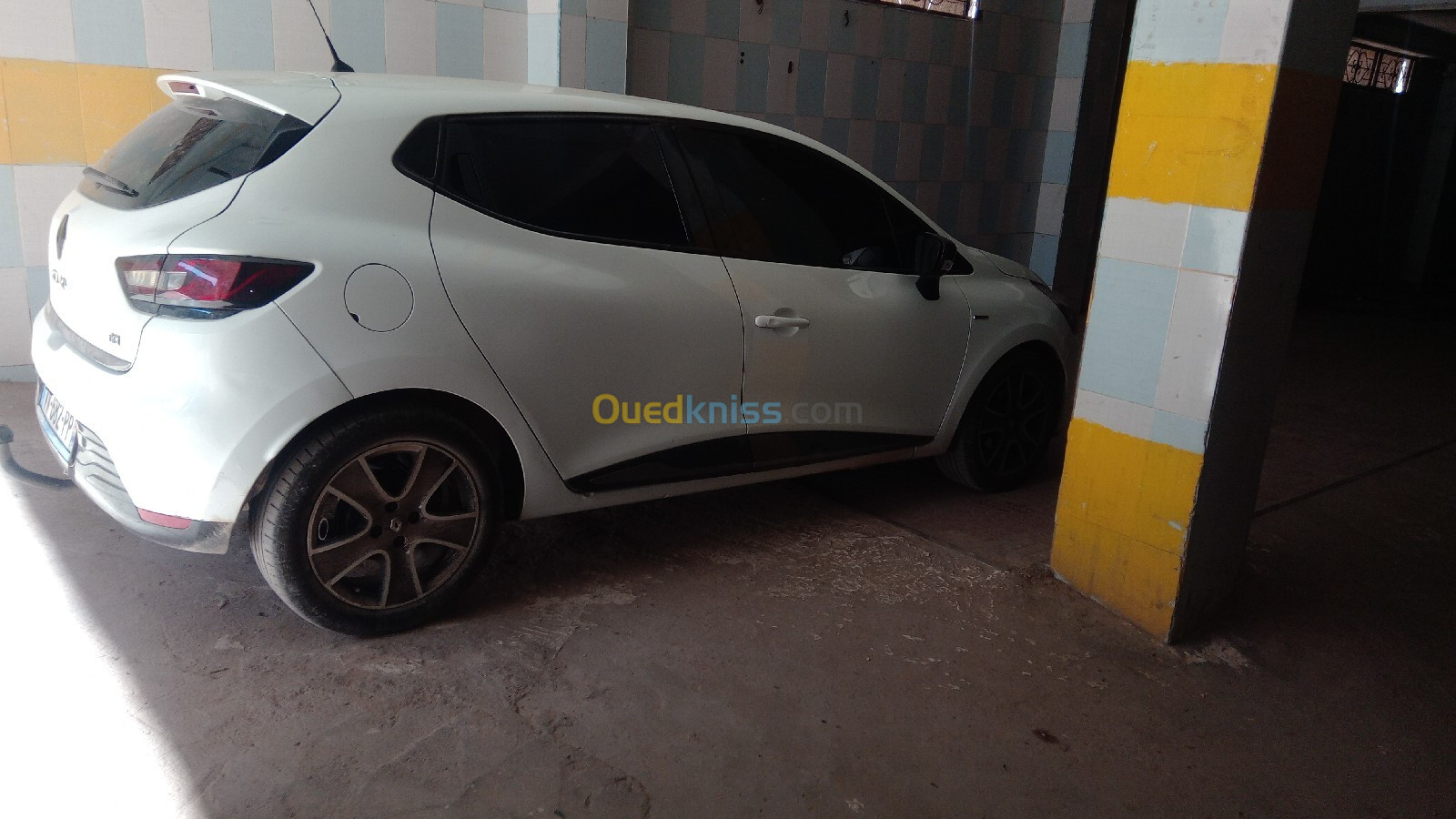 Renault Clio 4 2015 Limited 2