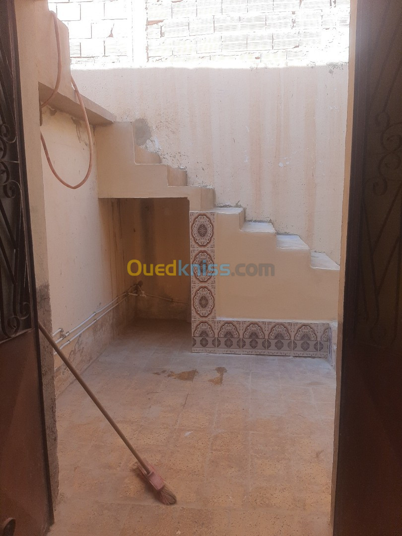 Vente Villa Relizane Oued rhiou