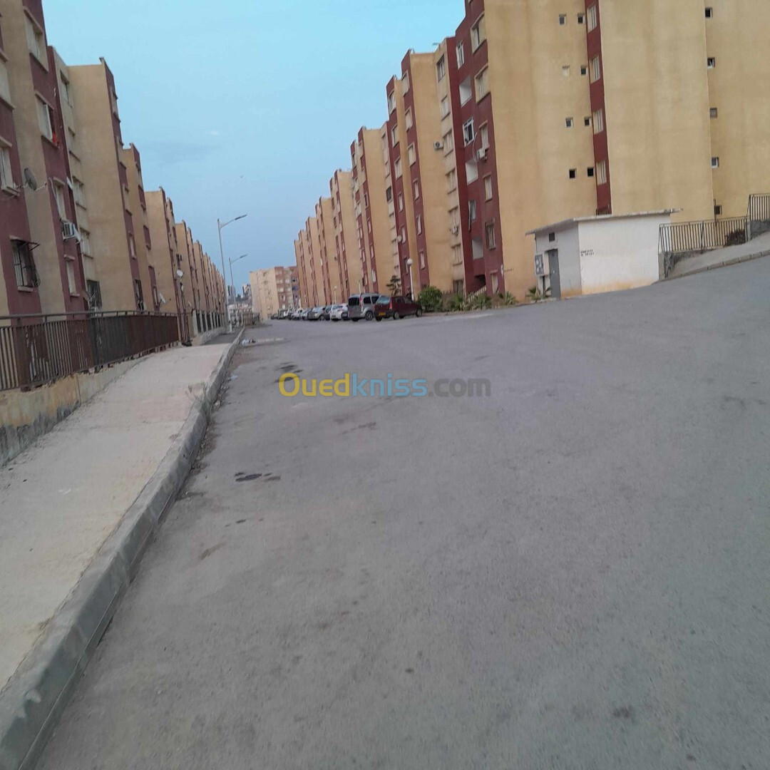 Location Appartement F3 Alger Souidania