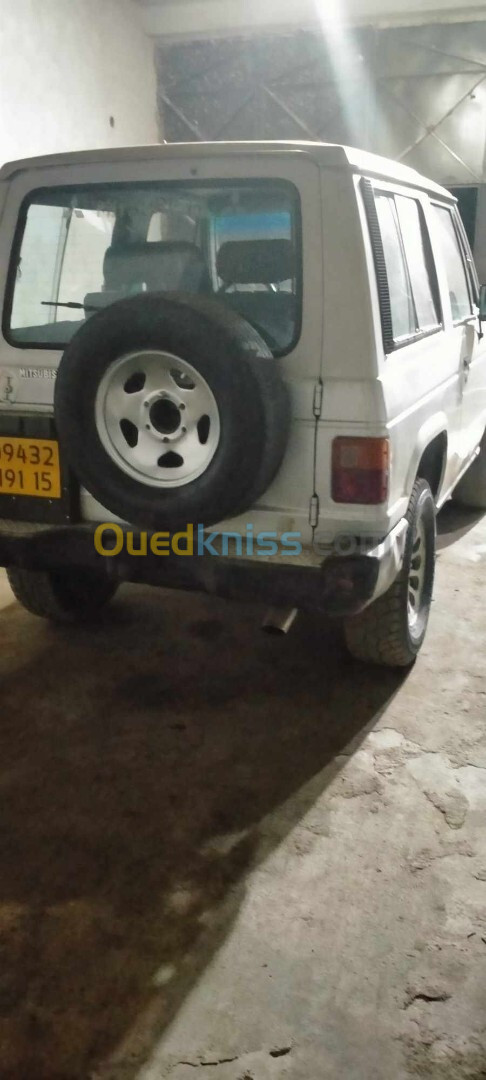 Mitsubishi Pajero Court 1991 Pajero Court