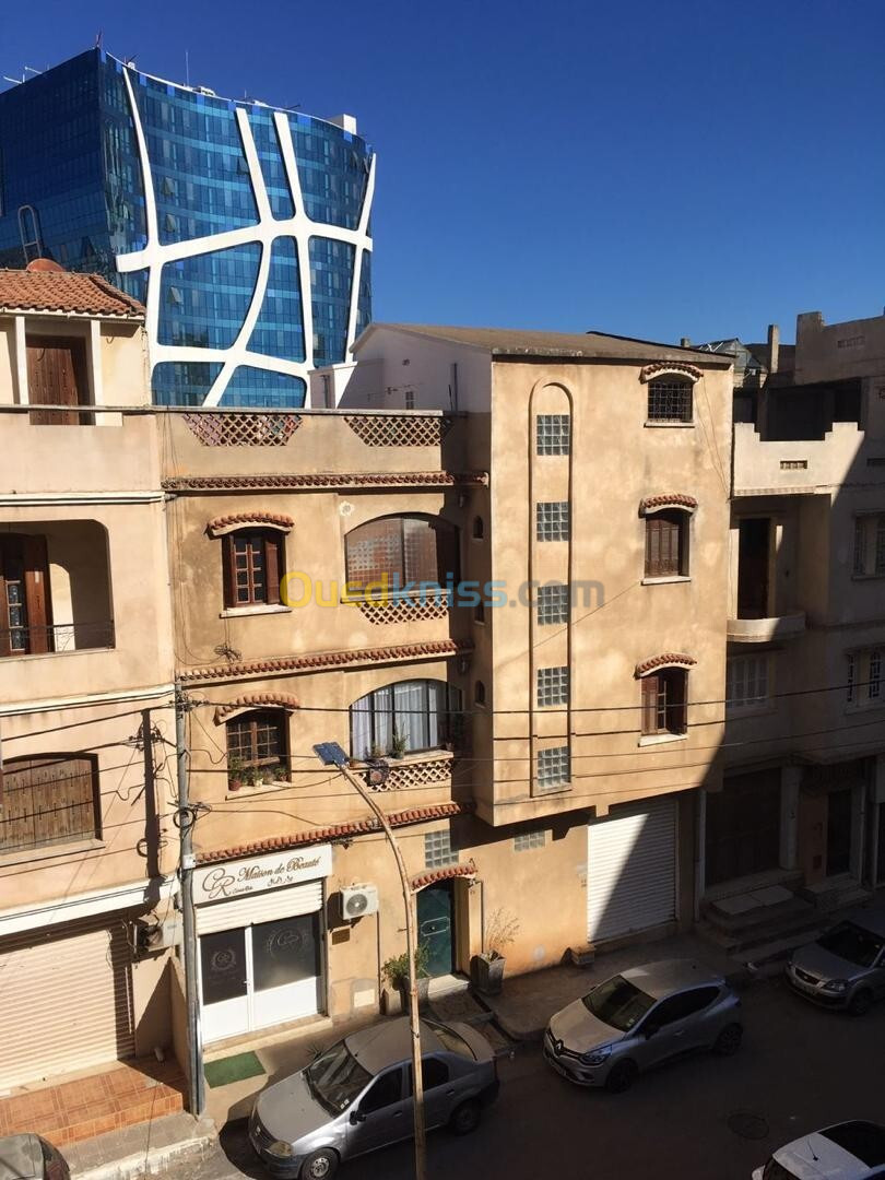 Location Appartement F3 Alger Said hamdine