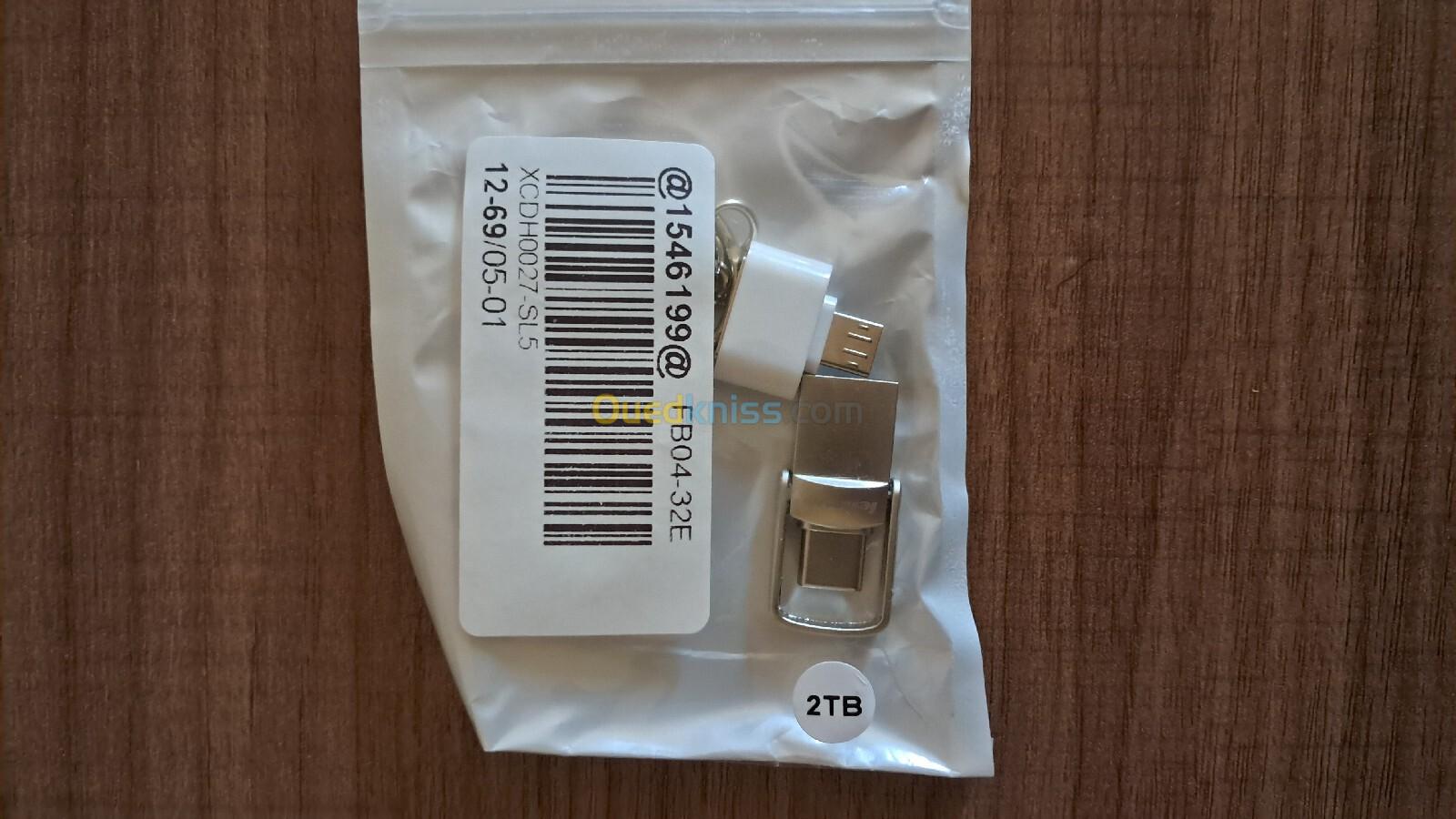 Mini Clé USB LENOVO 2 TB (2000GB)