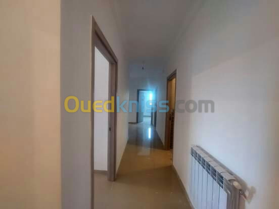 Location Appartement F5 Alger Ain benian