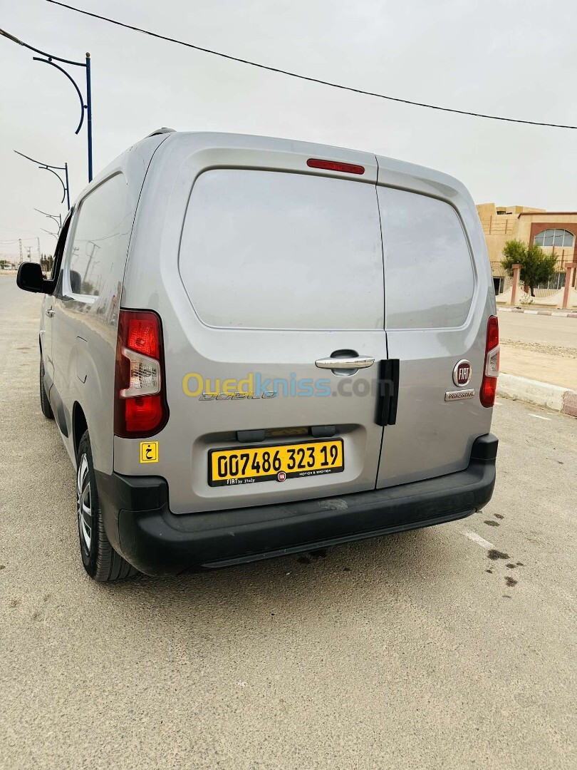 Fiat doblo Italie 2023 