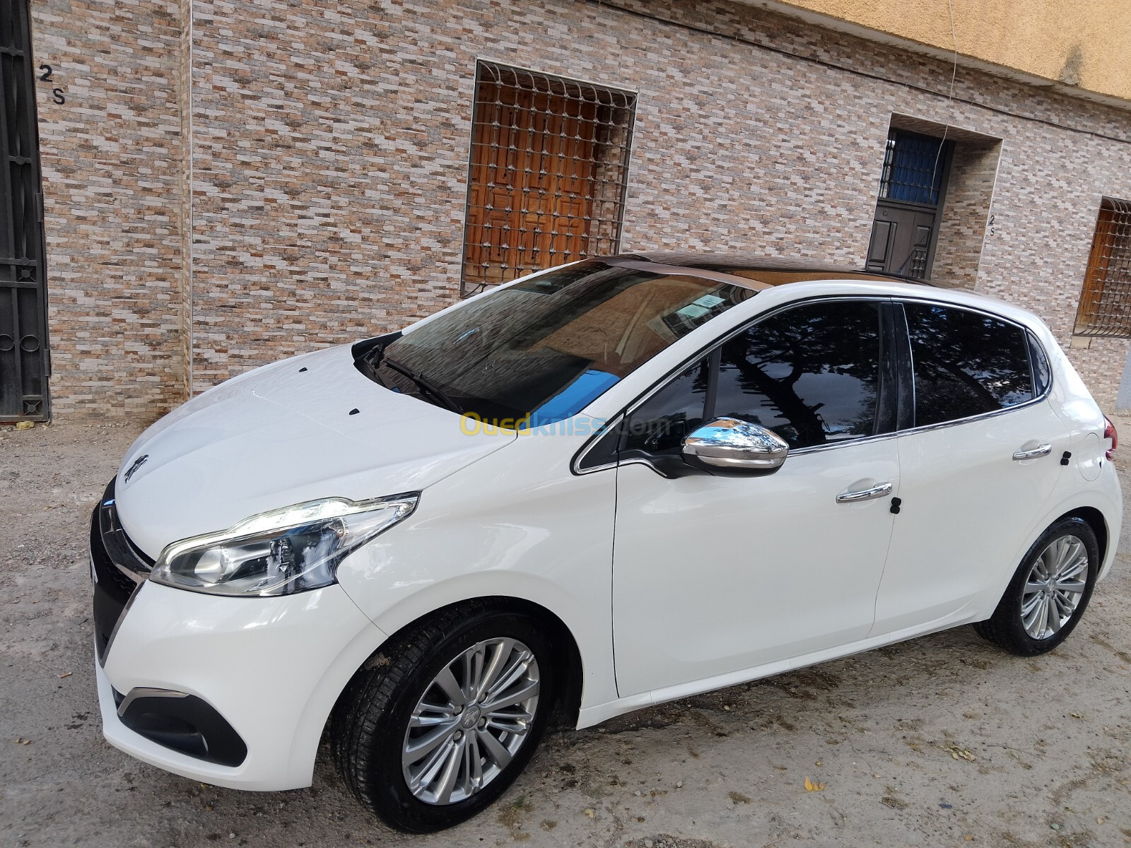 Peugeot 208 2019 Allure Facelift