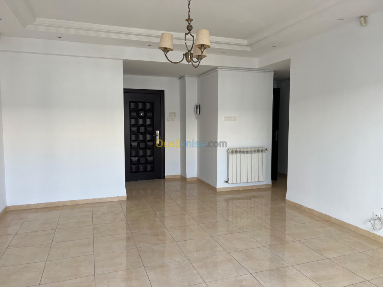 Location Appartement F4 Alger Cheraga