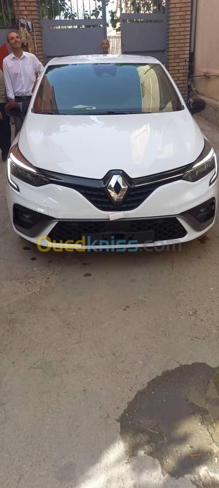 Renault Clio 2023 Rs line