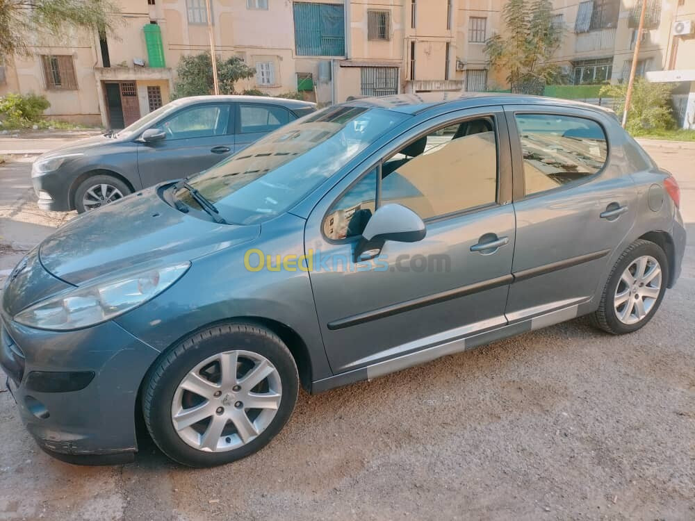 Peugeot 207 2008 Premium