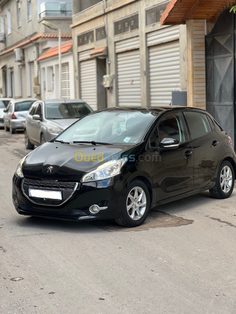 Peugeot 208 2014 208