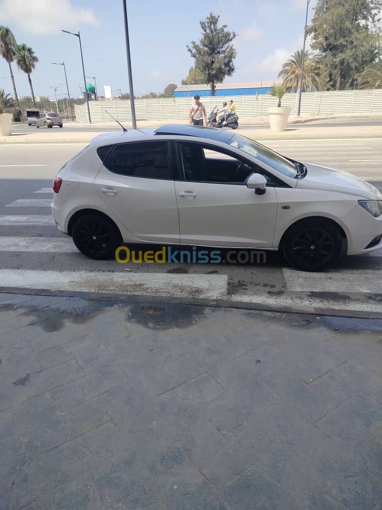 Seat Ibiza 2014 Crono + Toit ouvrant