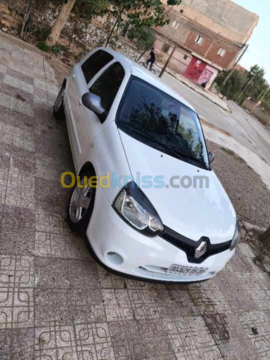 Renault Clio Campus 2015 Extreme