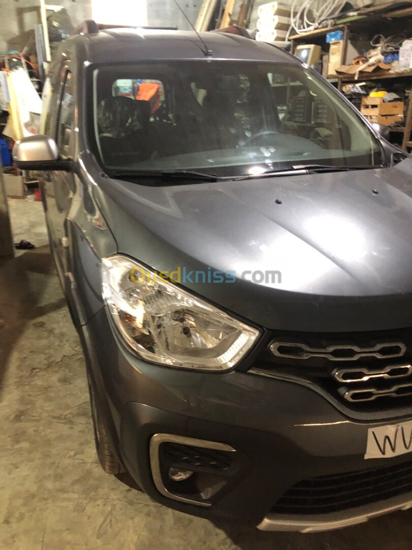 Renault Kangoo 2024 Stepway