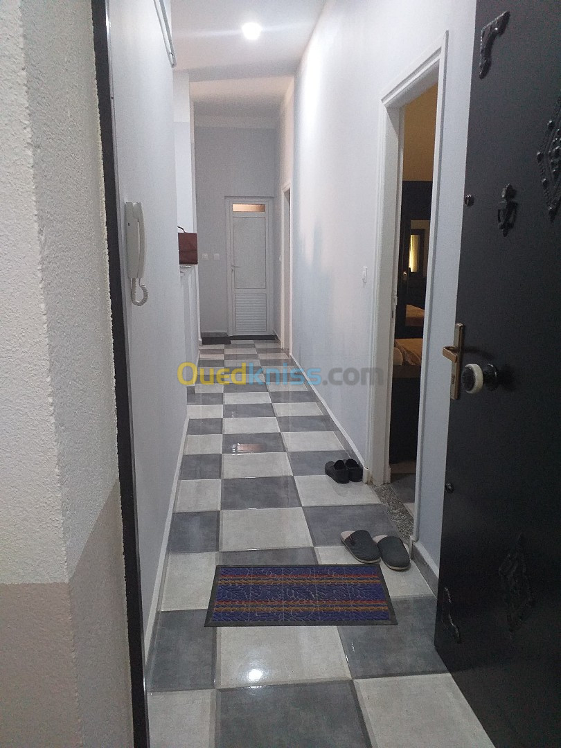 Location Appartement F3 Alger Bab el oued