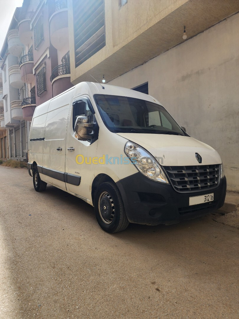 Renault Master3 2012