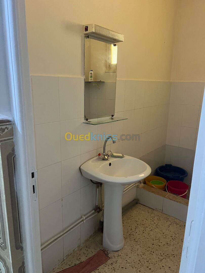 Location Appartement F3 Alger Ain benian