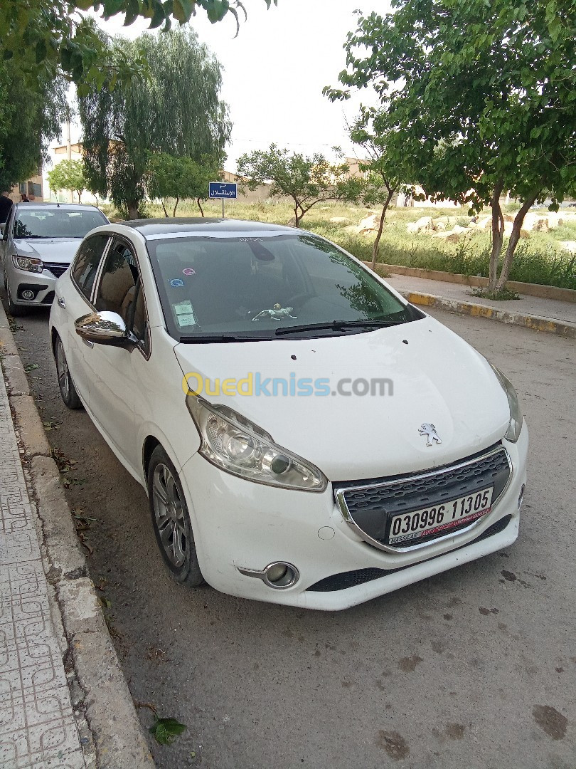 Peugeot 208 2013 Allure