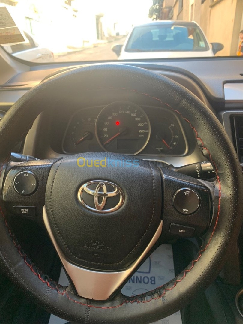 Toyota RAV4 2016 Dynamique