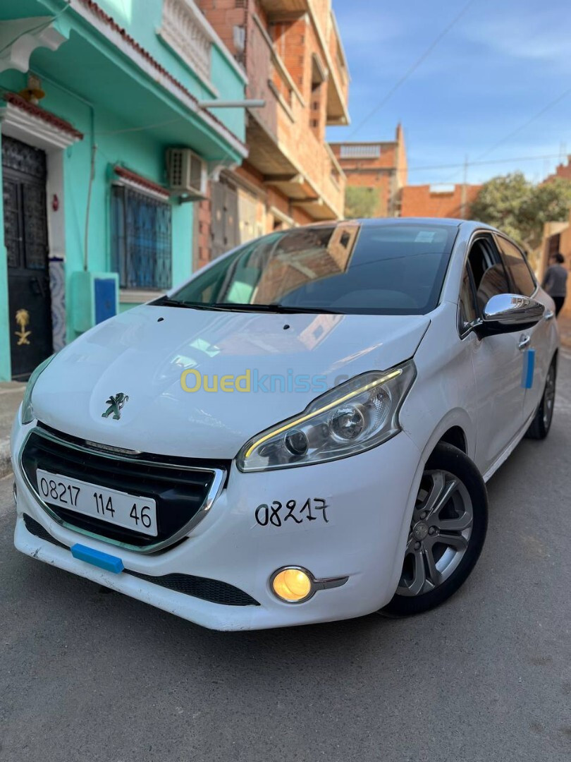 Peugeot 208 2014 Allure