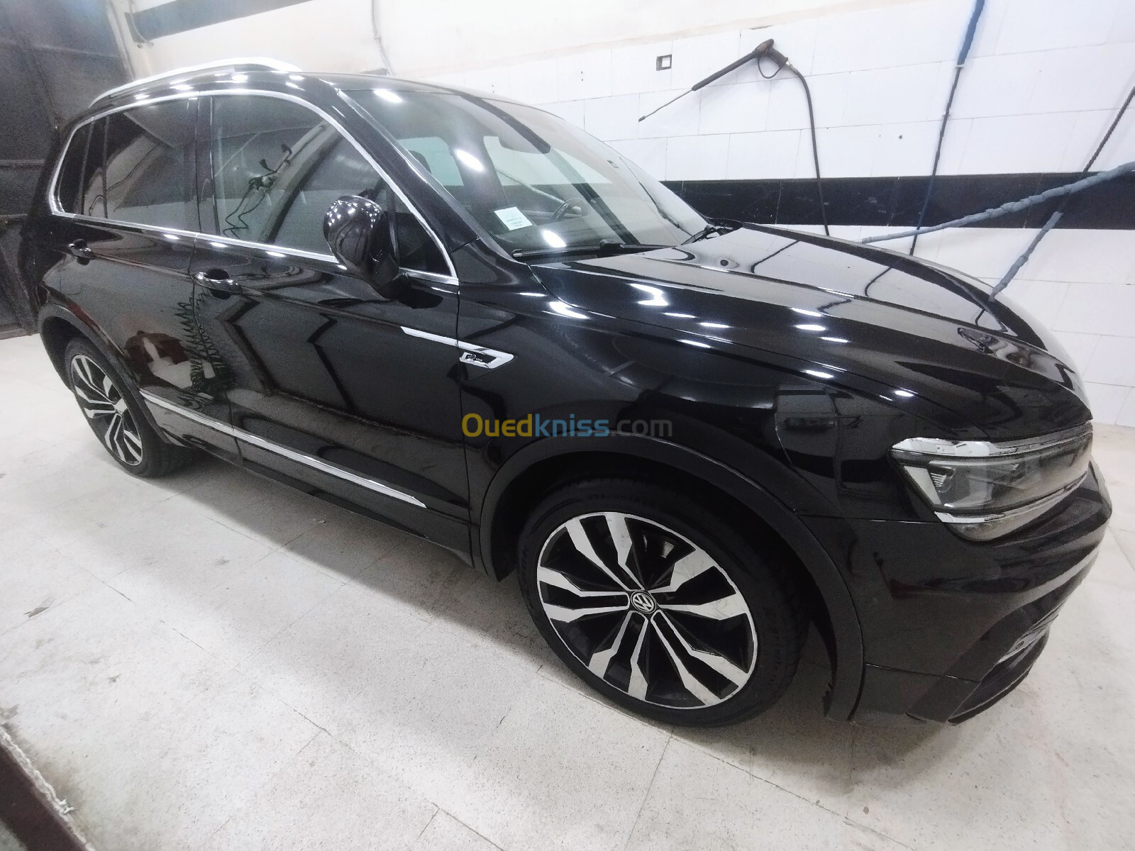 Volkswagen Tiguan 2019 R Line