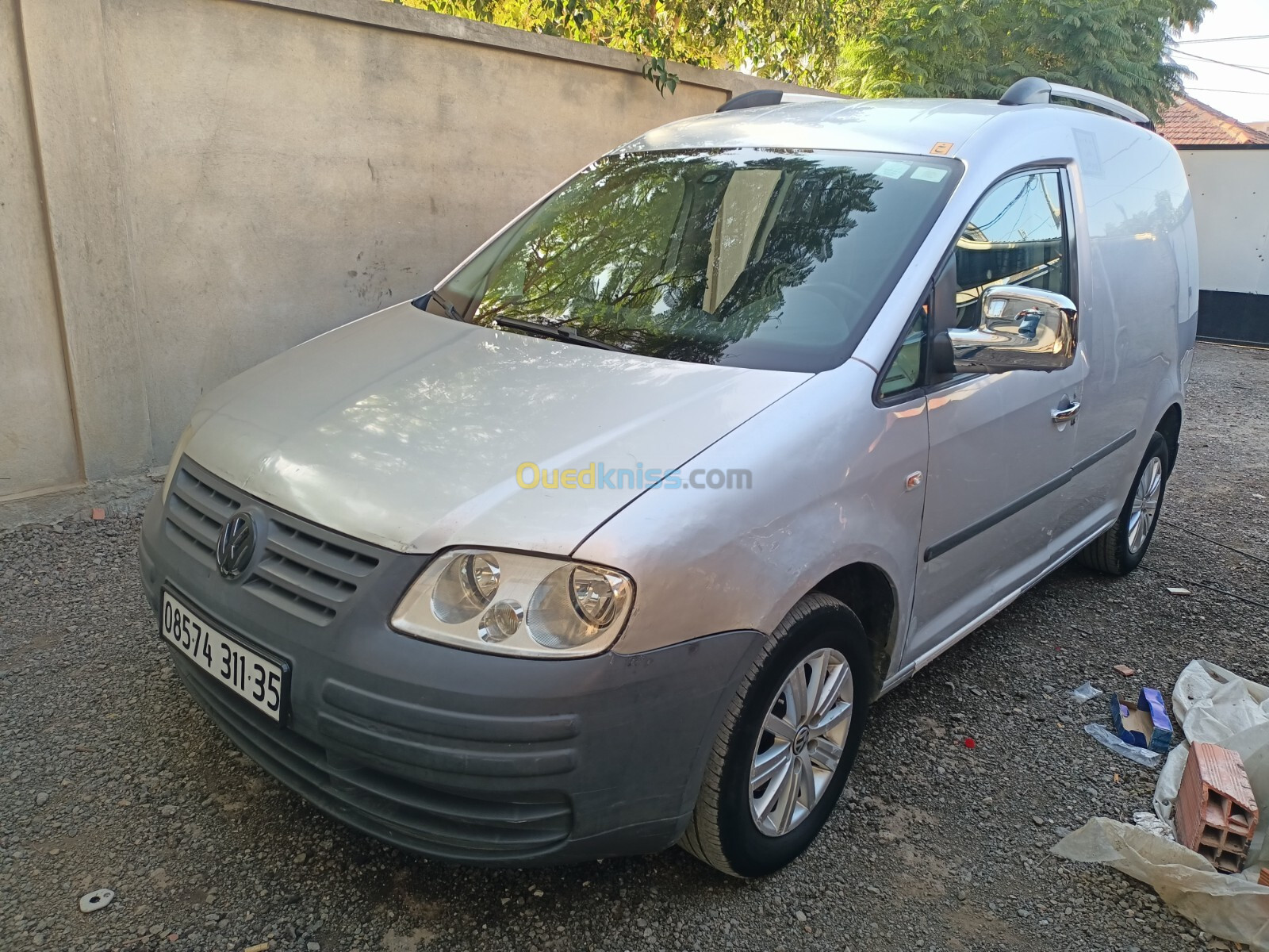 Volkswagen Caddy 2011 