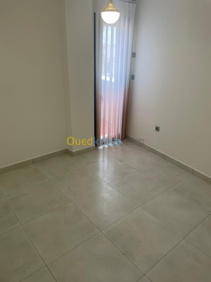 Vente Appartement F3 Alger Bab ezzouar