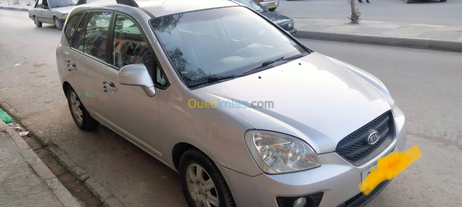 Kia Carens 2010 