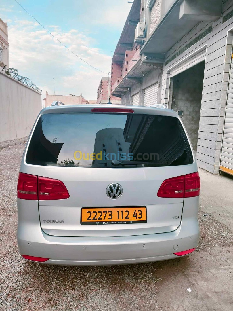 Volkswagen Touran 2012 Match