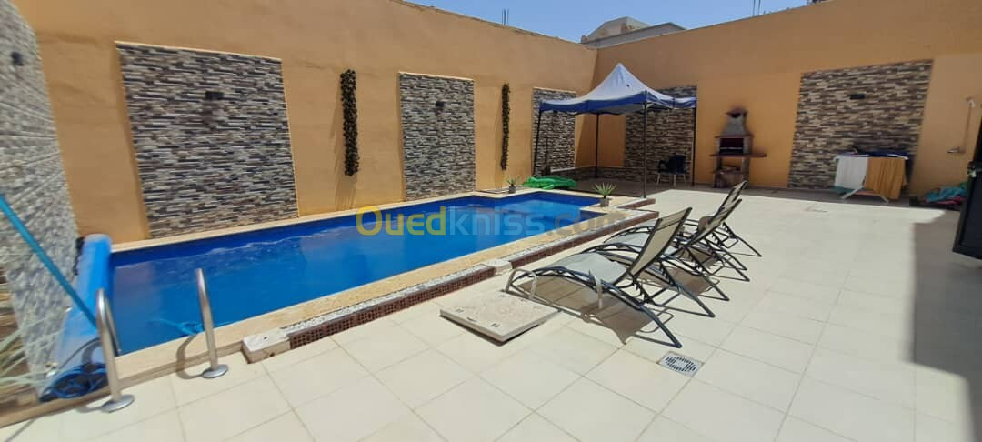 Location vacances Villa Oran Es senia