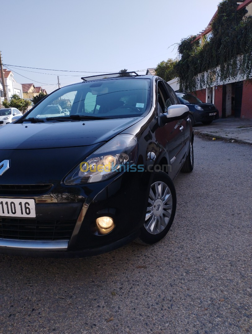 Renault Clio 3 2010 Exception